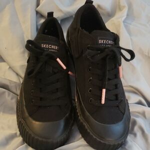 Skechers Black&Pink Sneakers